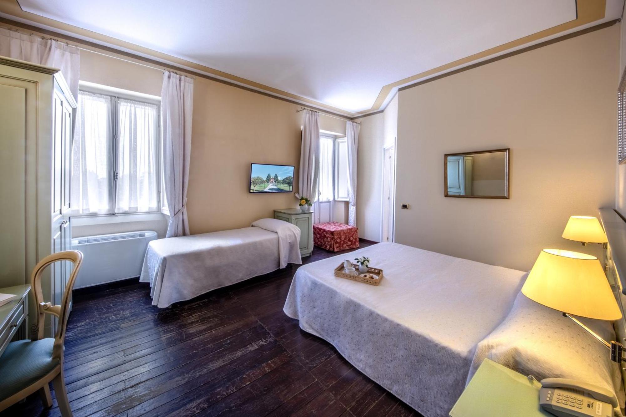 Hotel Villa Liberty Pontecurone Exterior photo