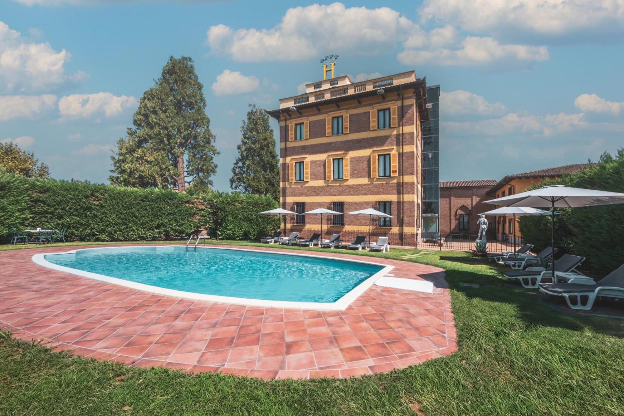 Hotel Villa Liberty Pontecurone Exterior photo